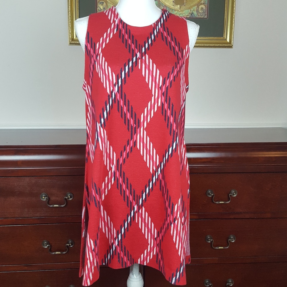 Crown & Ivy Women’s Sleeveless Knit Tunic Size Med
